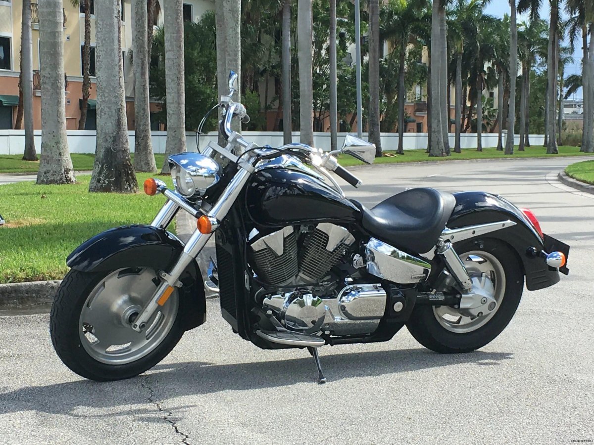 Хонда стрит мотоцикл