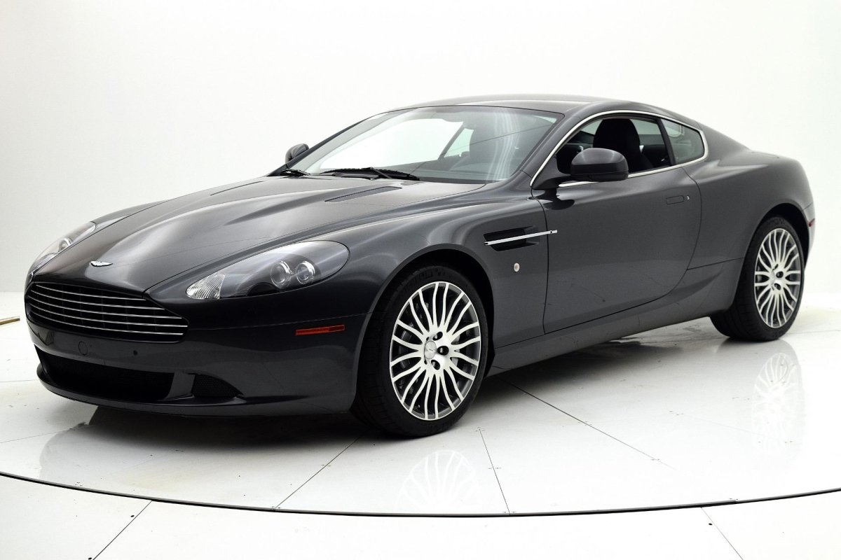 Aston Martin db9