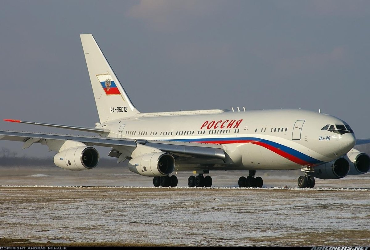 Ил-96 пассажирский самолёт