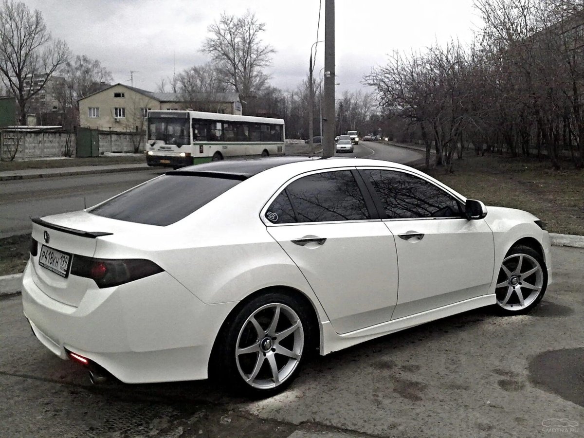 Honda Accord 2008 белая