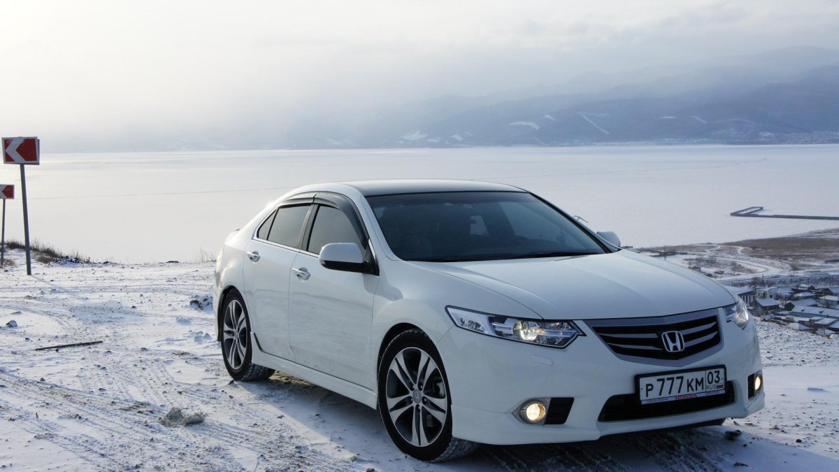 Хонда Аккорд 8 поколения