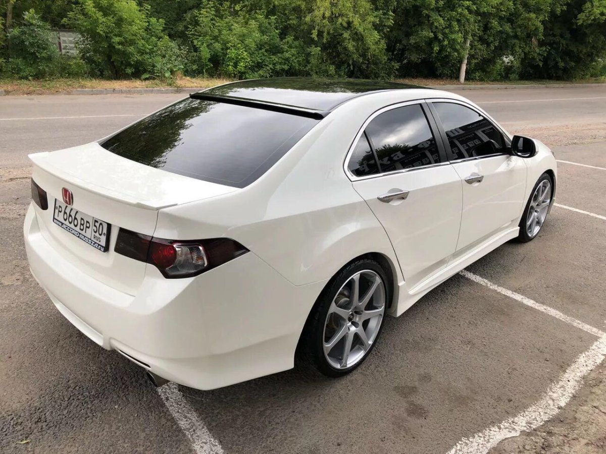 Honda Accord 8 белый