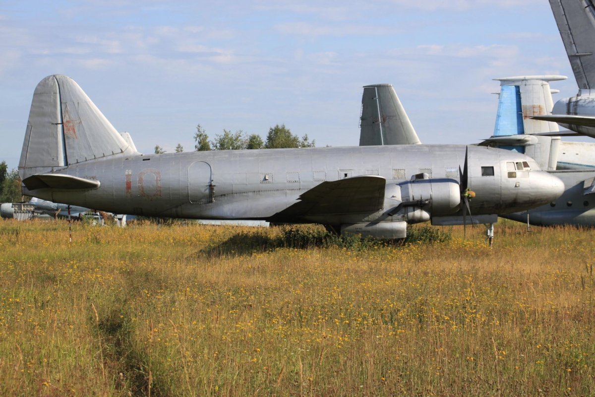 Ильюшин ил-12