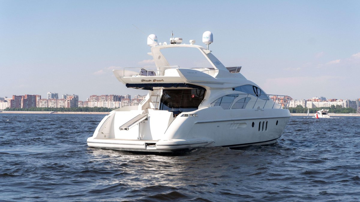 Azimut 55 Black Pearl