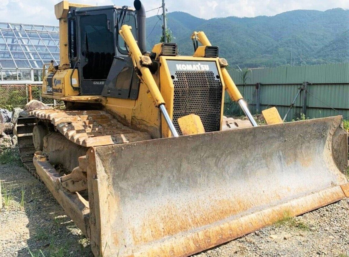 Komatsu d65px-15 цена