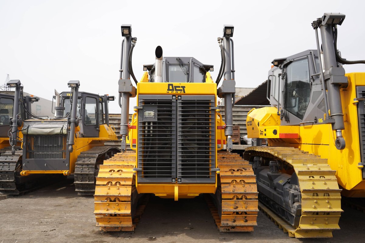 Liebherr бульдозер 776