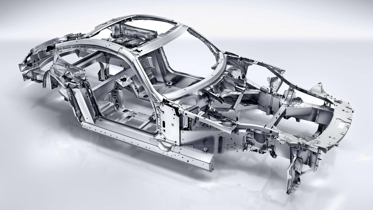 Рама Мерседес 140