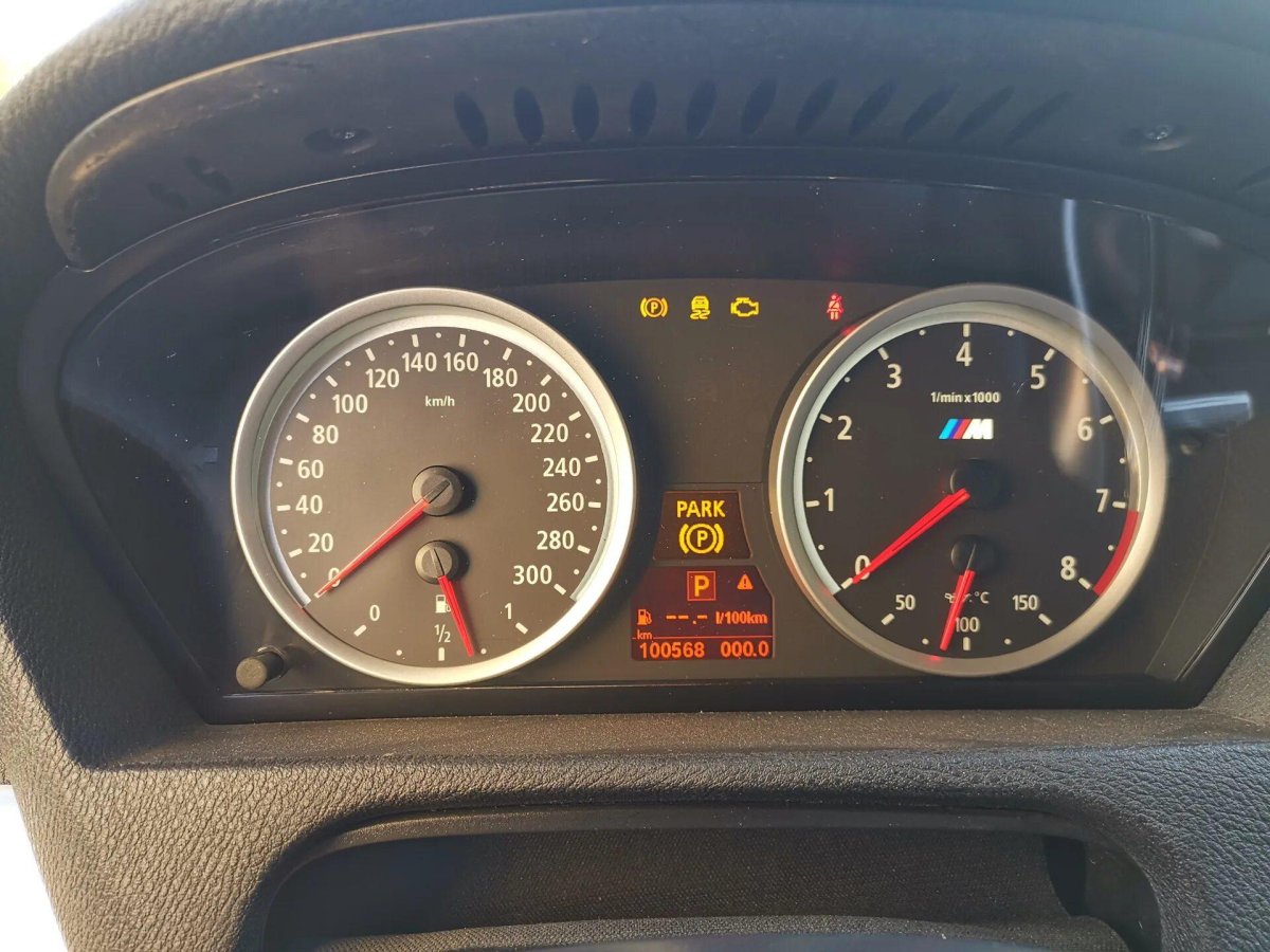 Приборная панель BMW x5