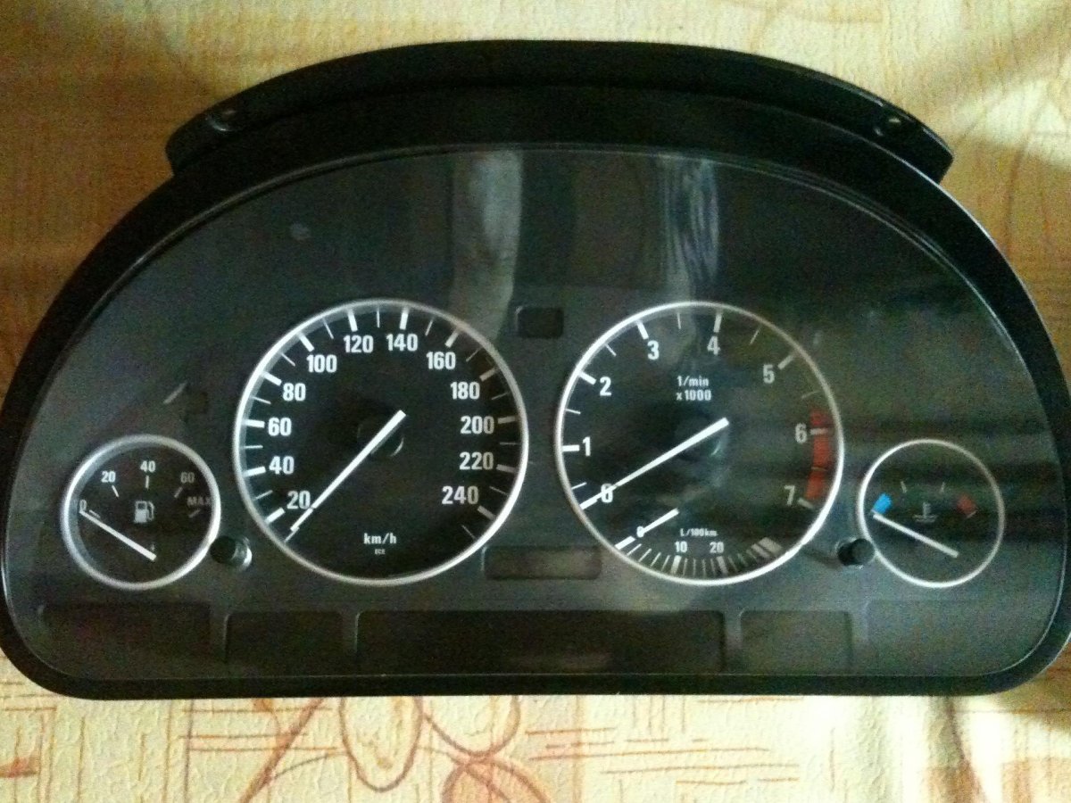 BMW x5 e53 приборная панель