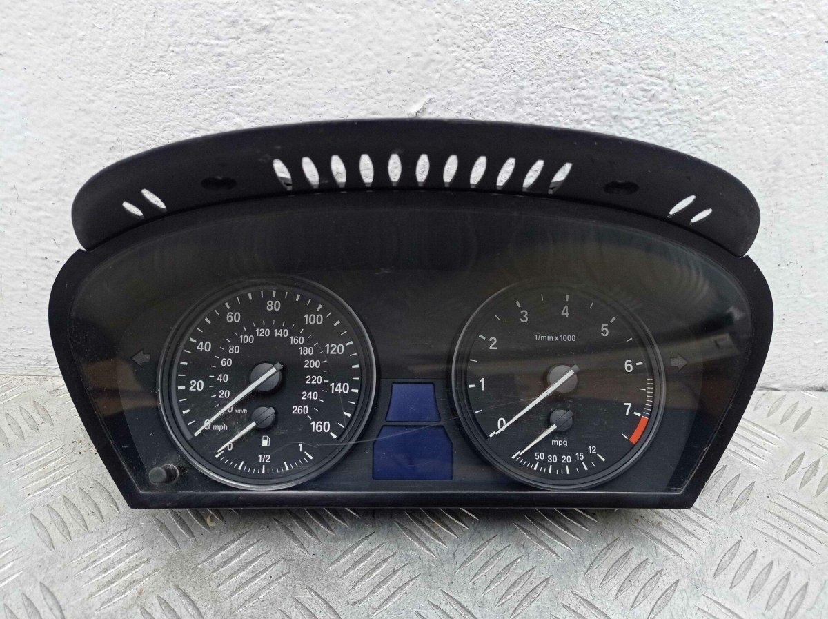 Облицовка комбин.приборов 3310-5325270