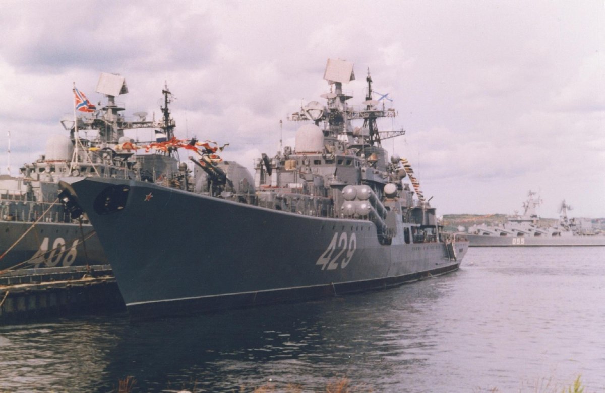 Эсминец безудержный в/ч 31155