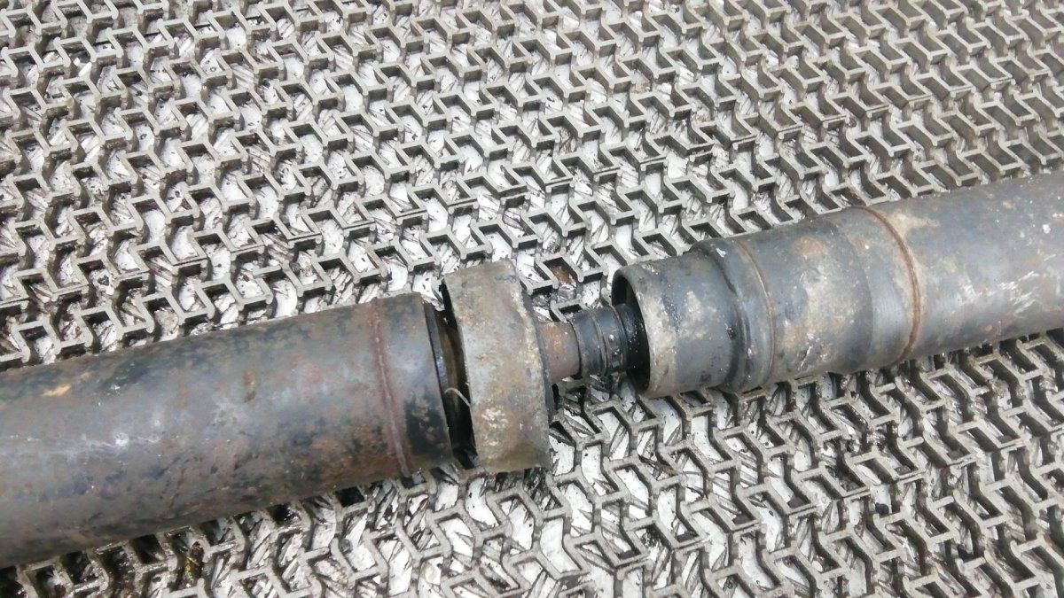 Карданный вал Land Rover Freelander 1