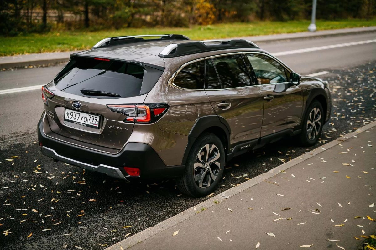 Субару Аутбек 6