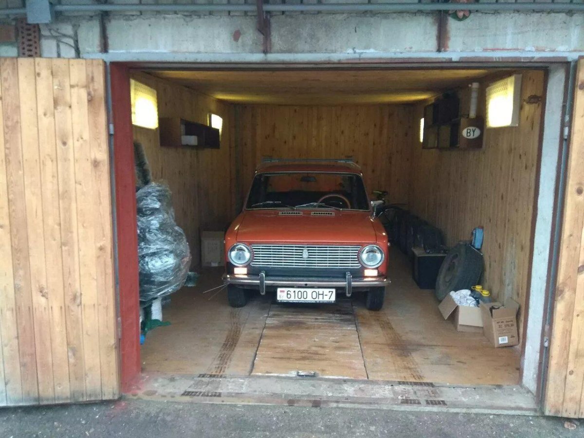 Гараж для автомобиля