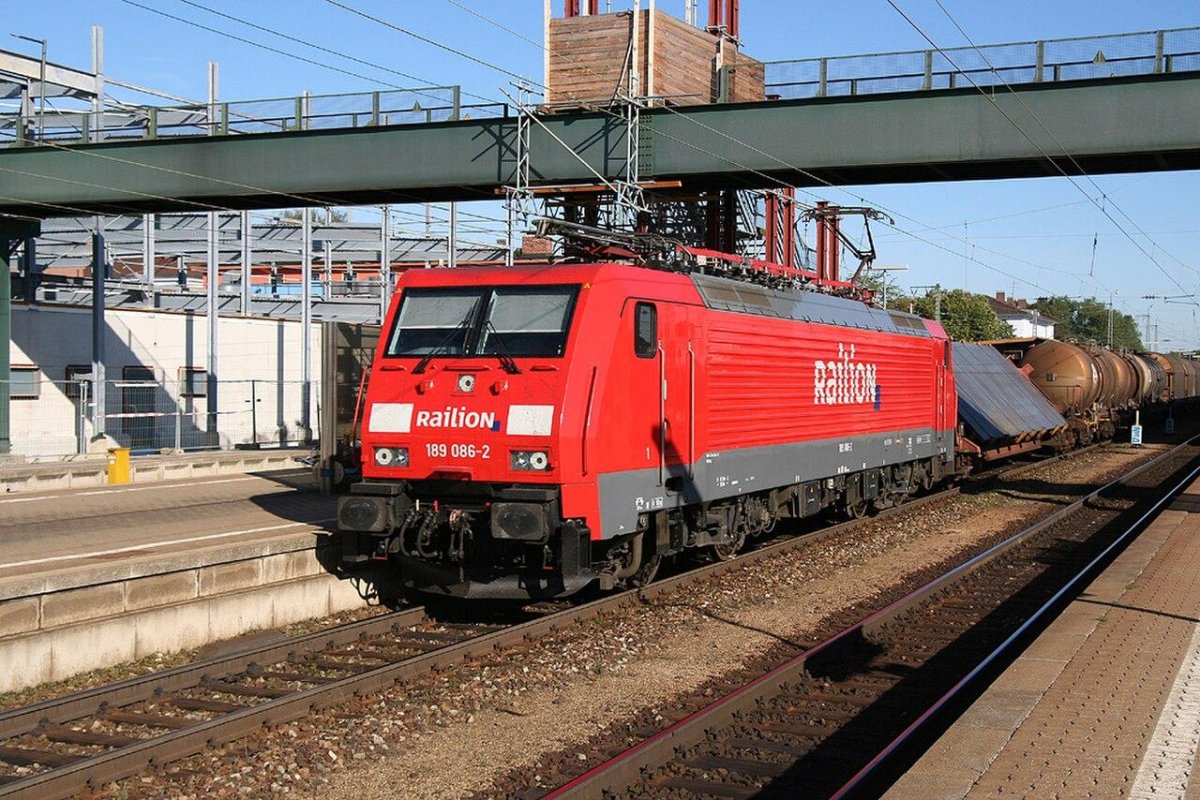 Локомотив Siemens Eurosprinter