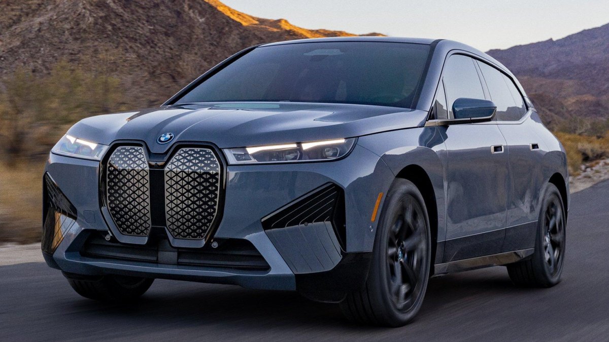 BMW IX 2023