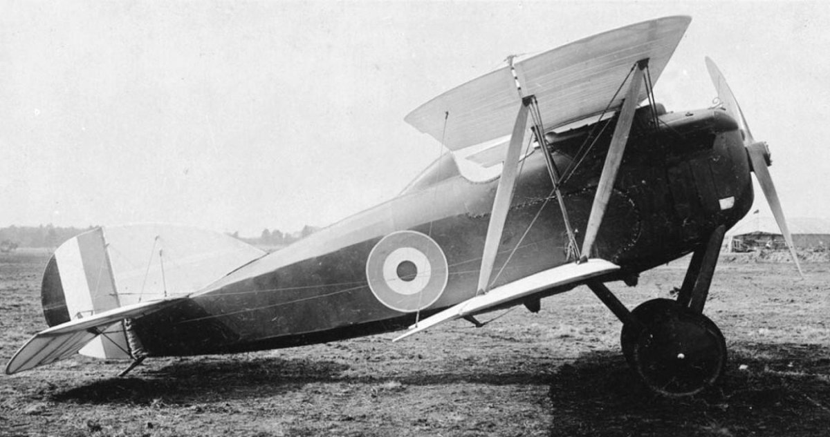 Vickers f.b.16
