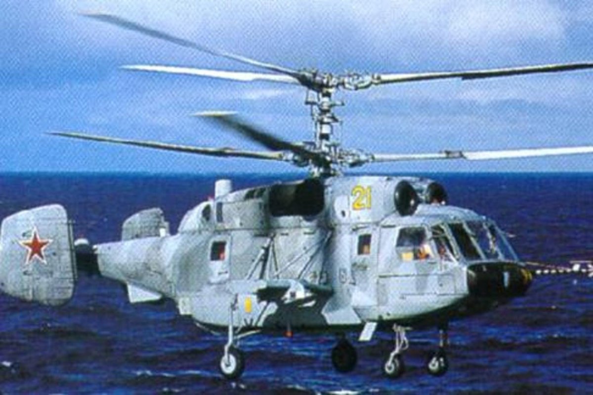 Корабельный транспортно-боевой вертолет ка-29