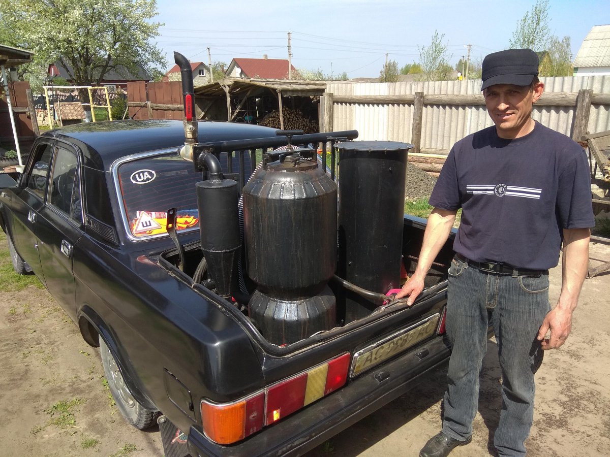 Газогенератор на дровах ГАЗ 42