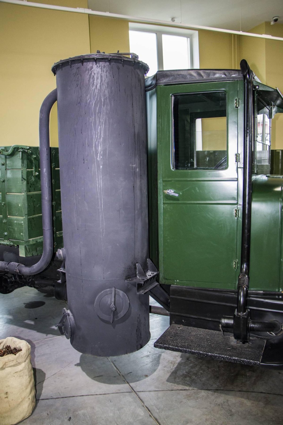 ЗИС-21 С газогенератором