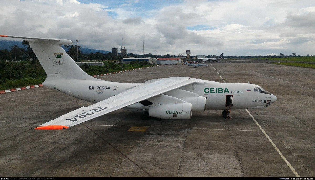 Самолет ил 76 ТД