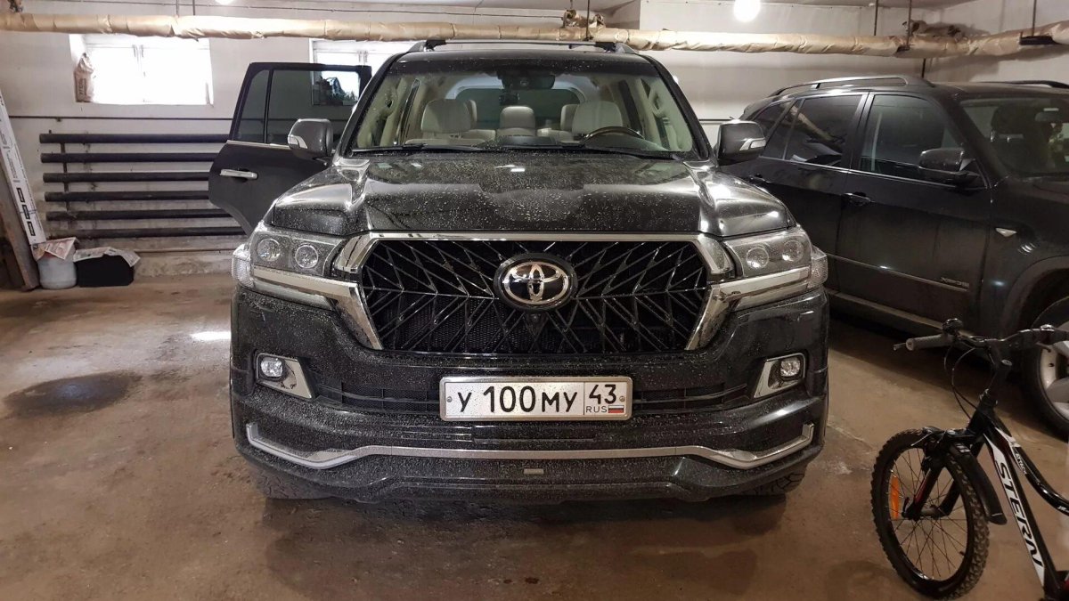Решетка TRD Land Cruiser 200