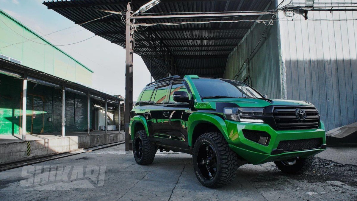 Toyota Land Cruiser 200 Shikari