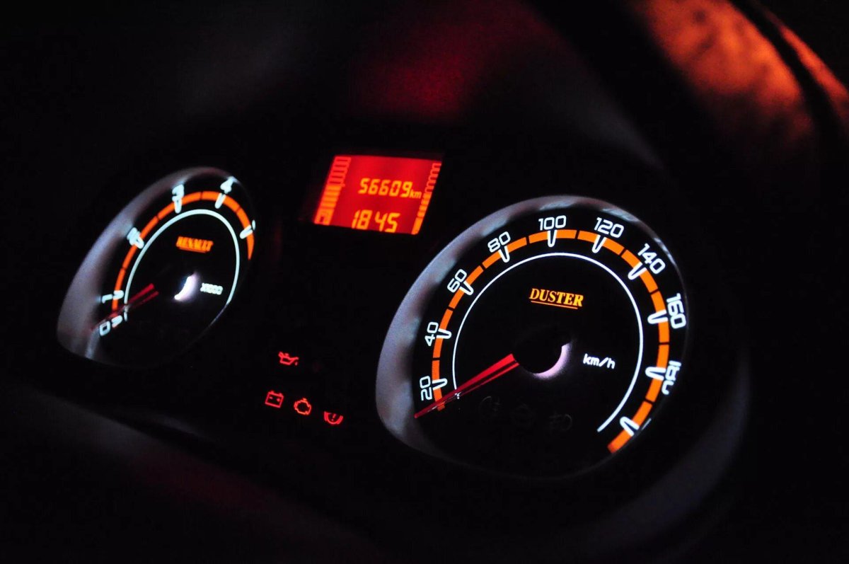 Приборная панель Дастер Ferrum