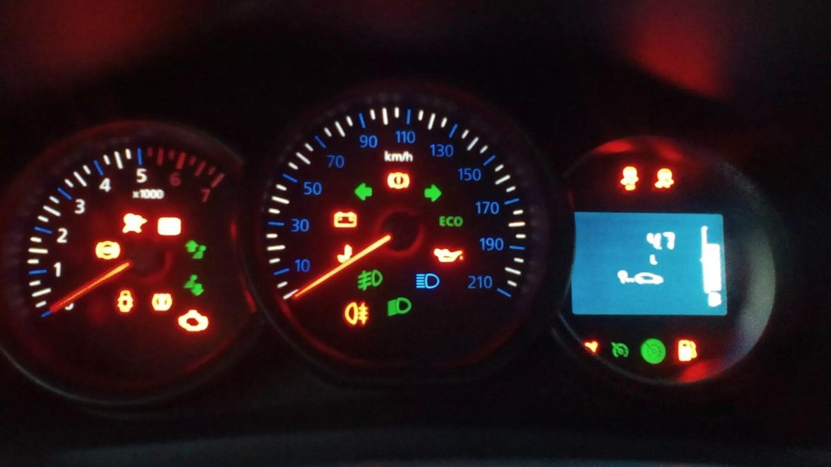 Индикатор приборки Renault Sandero 2