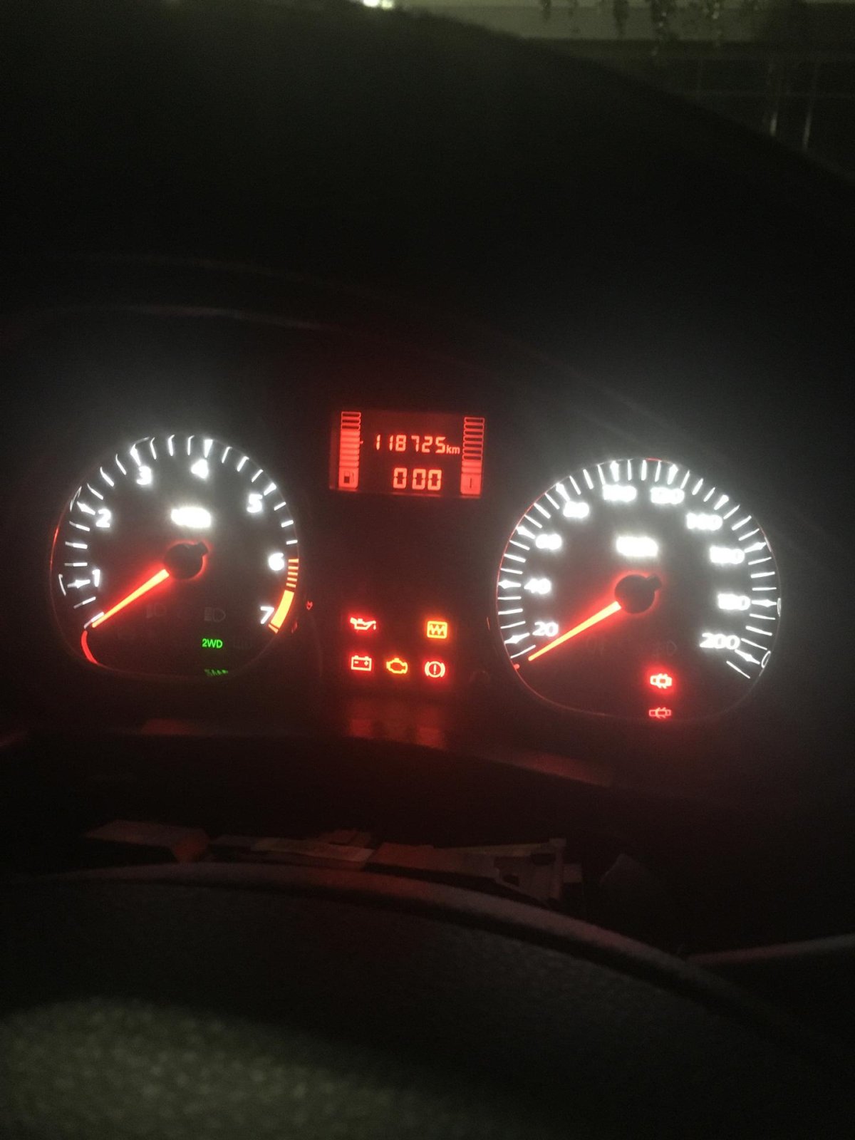 Солнце отражатель на панель приборов Дастер