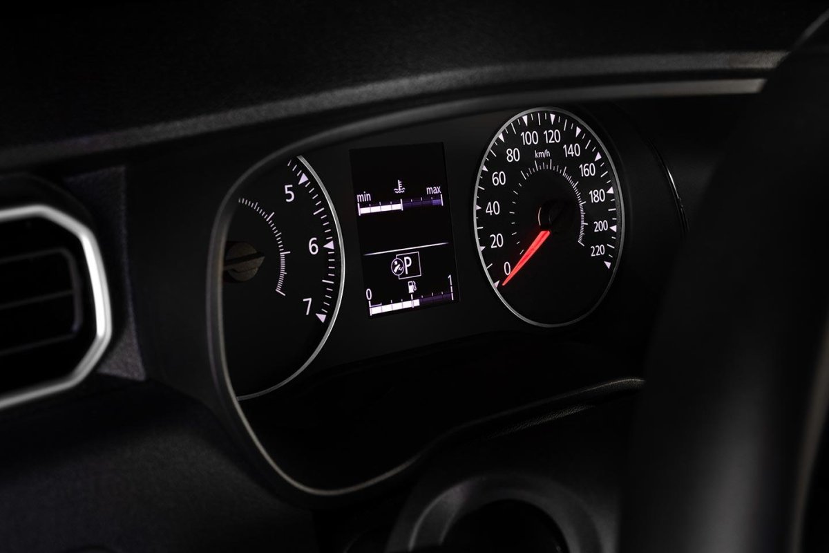 Приборная панель Renault Duster 2021