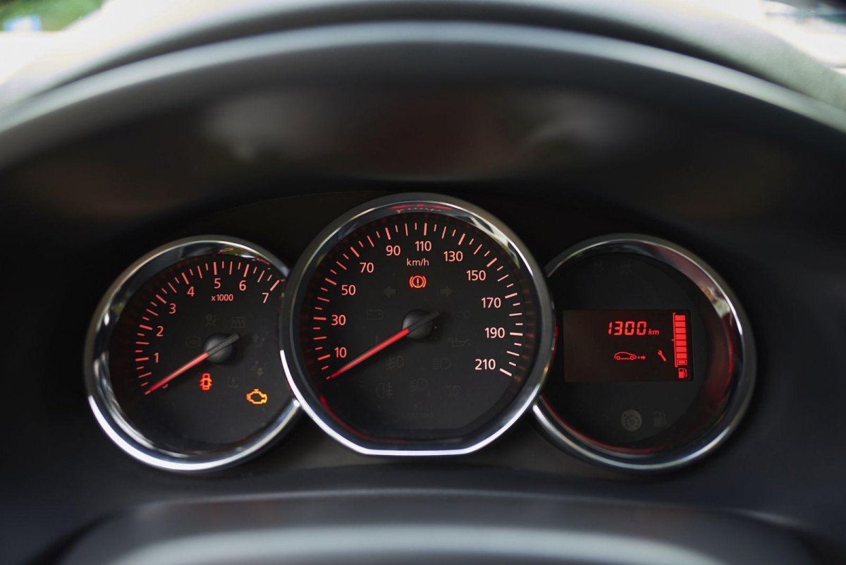 Приборная панель Дастер 2