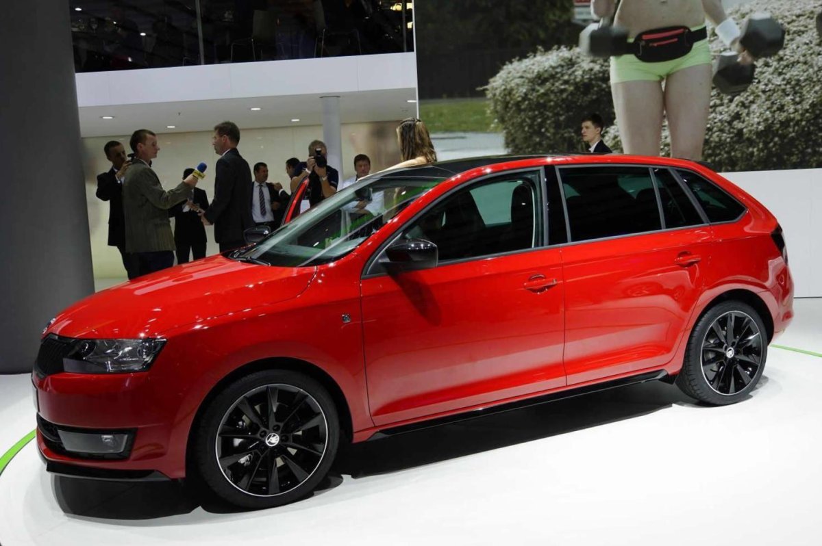 Rapid Шкода Spaceback