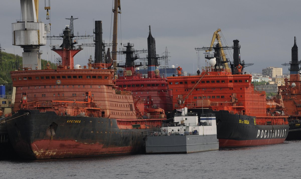 Атомный ледокольный флот Мурманск