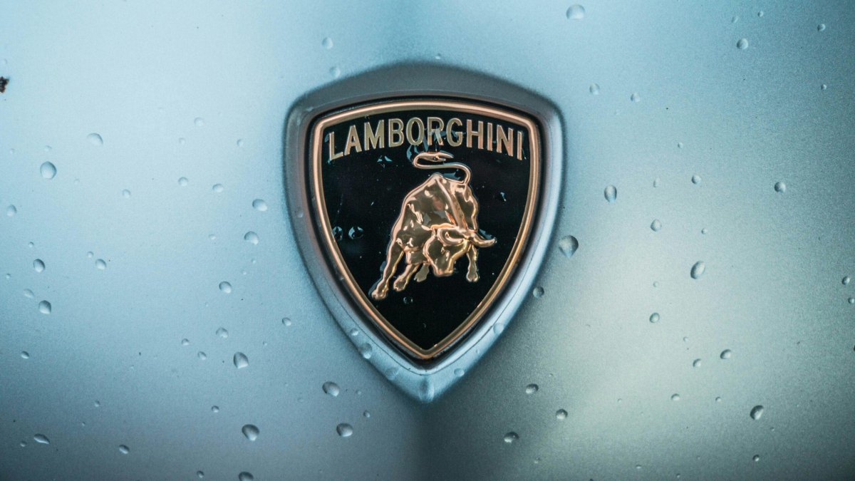 Нашивка Lamborghini