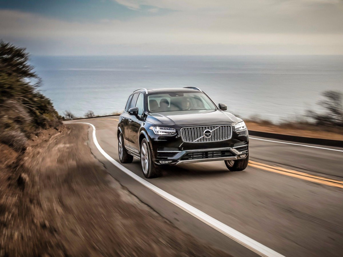 Вольво xc90 2021