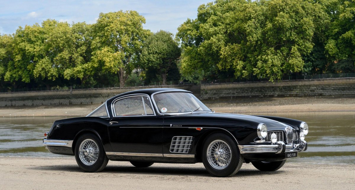 Bertone автомобили