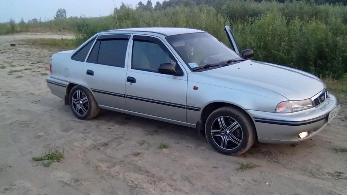 Daewoo Nexia r14