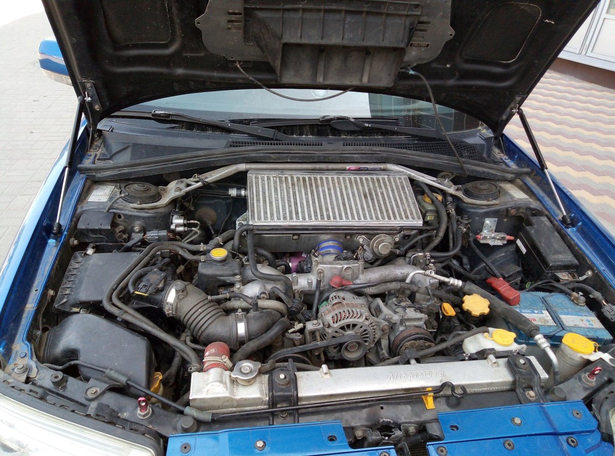 Субару Форестер sg5 под капотом