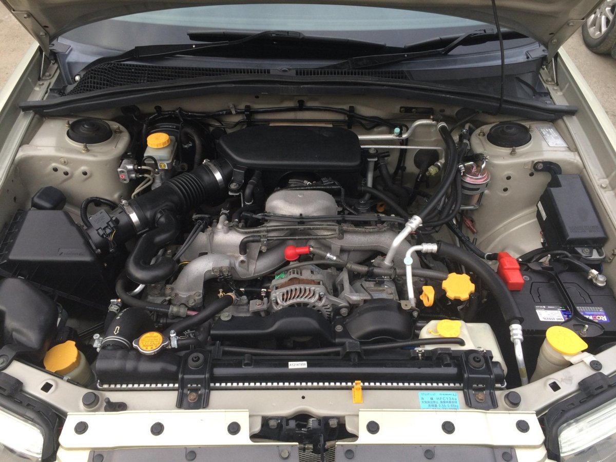 Субару Форестер СГ 5 под капотом