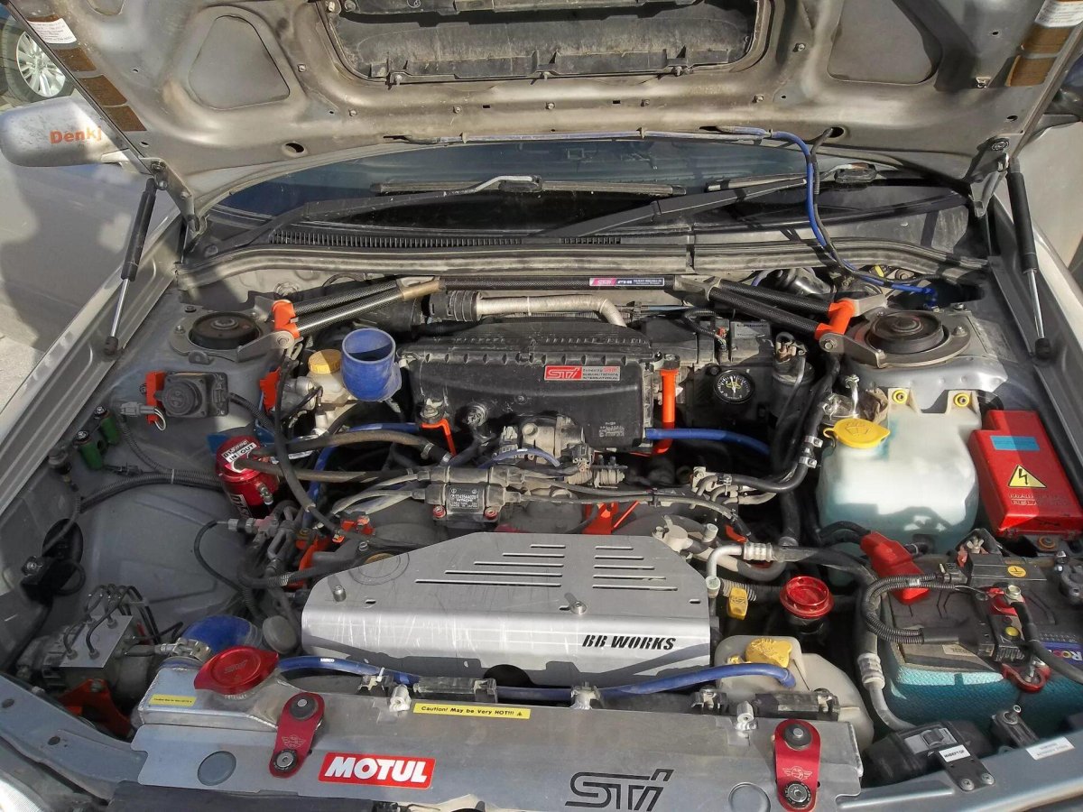 Субару Форестер 2000 под капотом