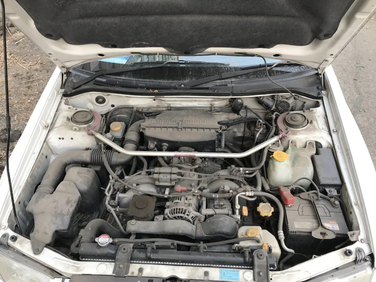 Подкапотка Форестер сф5