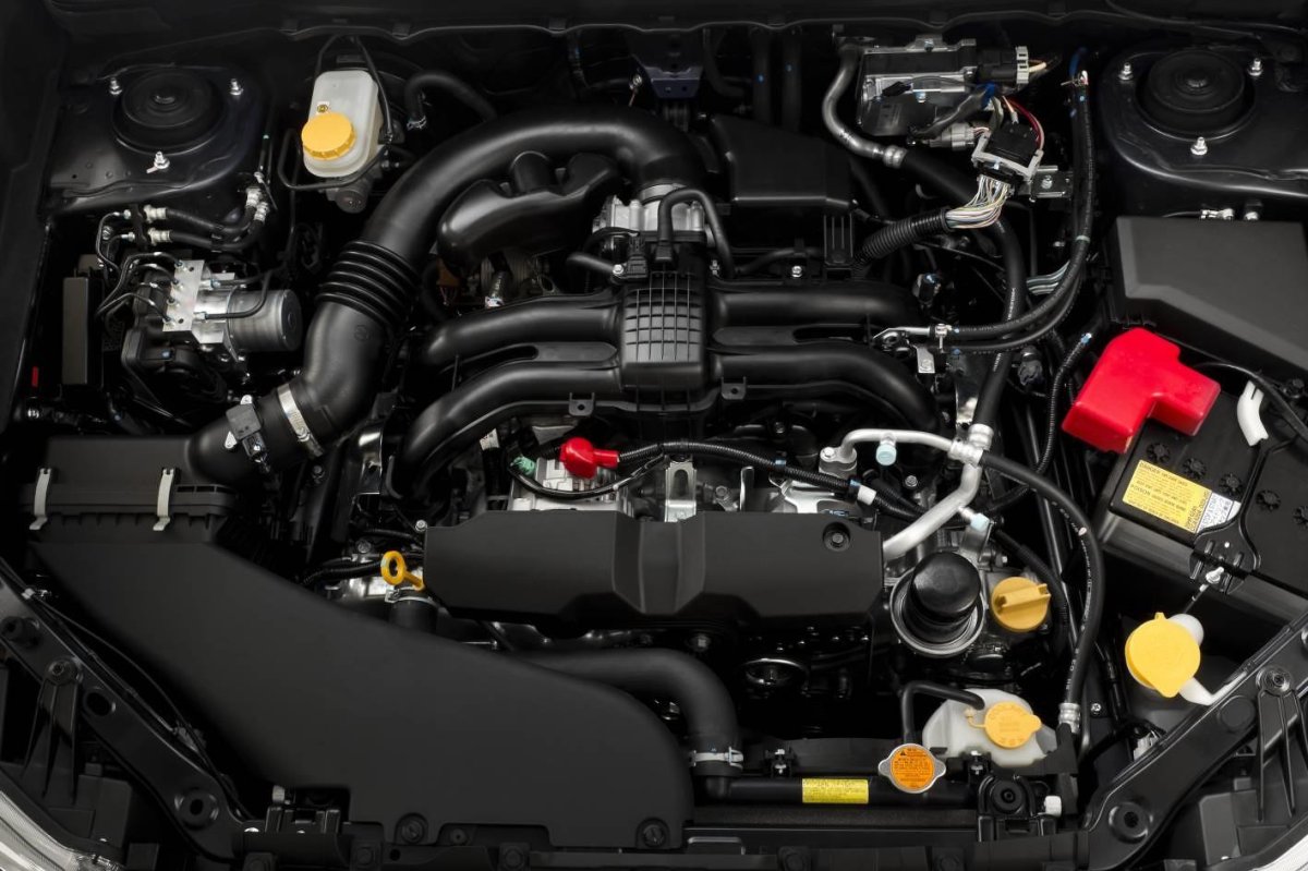 Субару Форестер 2014 двигатель 2.0