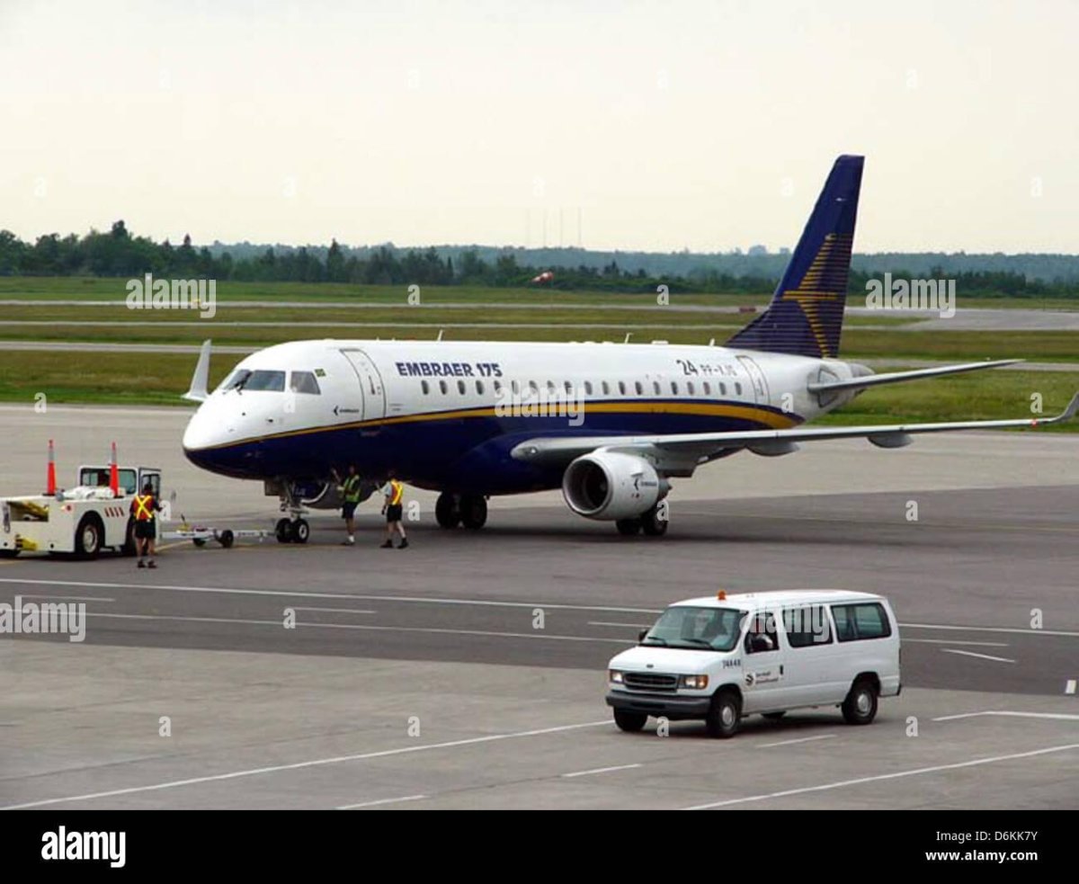 Embraer 175