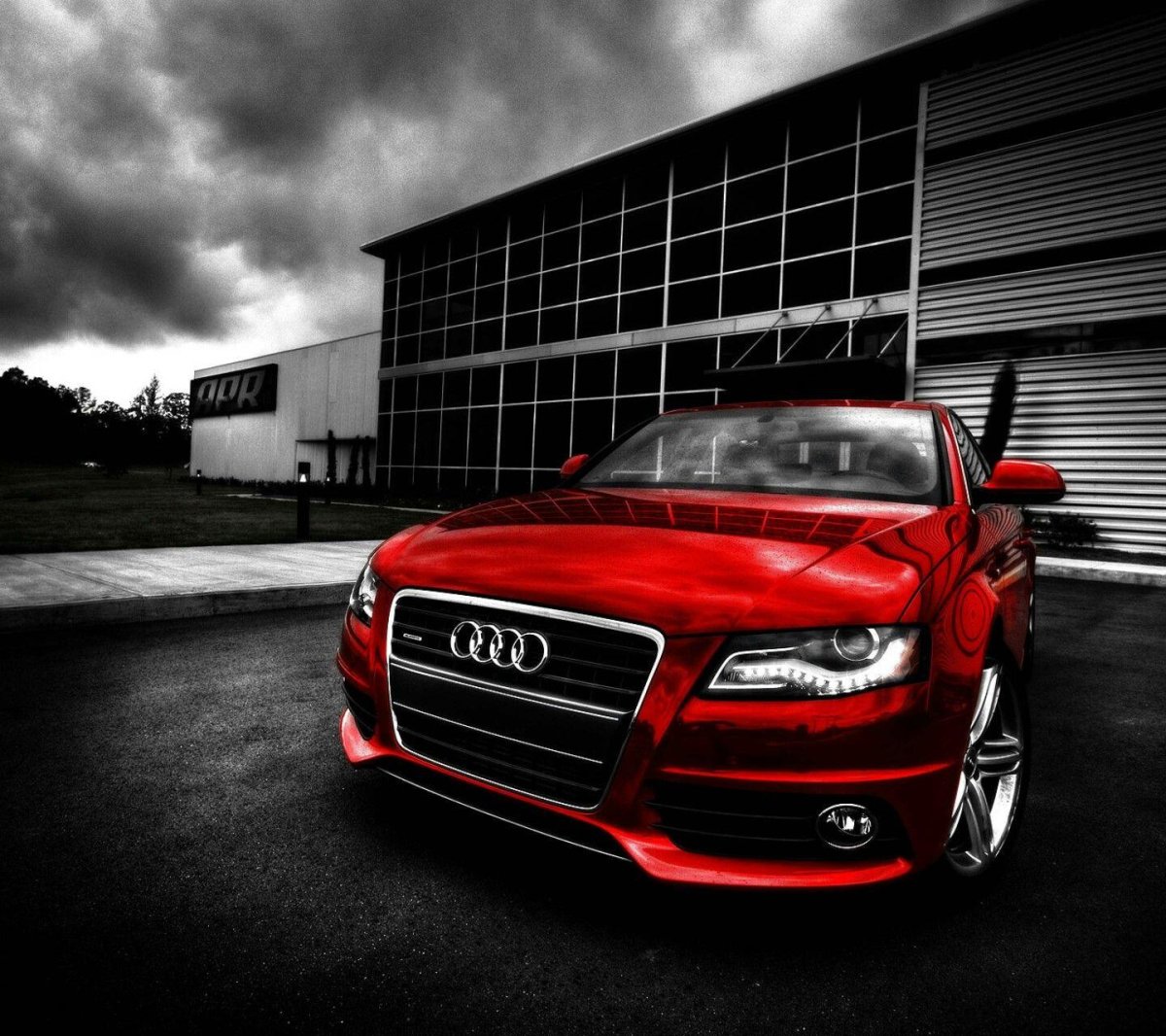 Ауди серая с красным