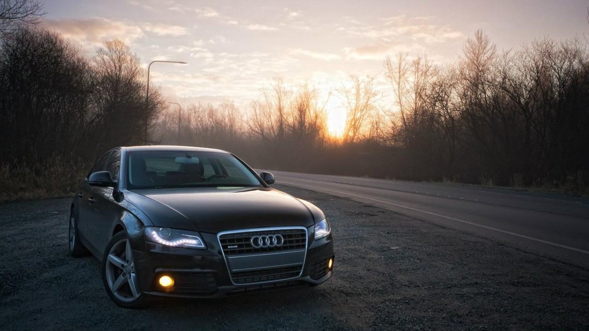 Ауди а4 черная