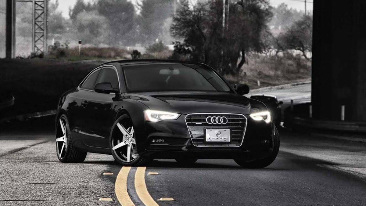 Ауди а4 черная