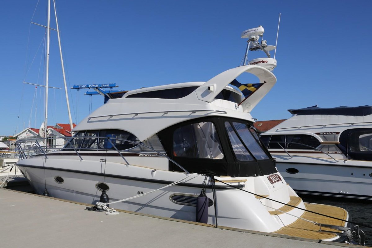 Nord West 560 Flybridge