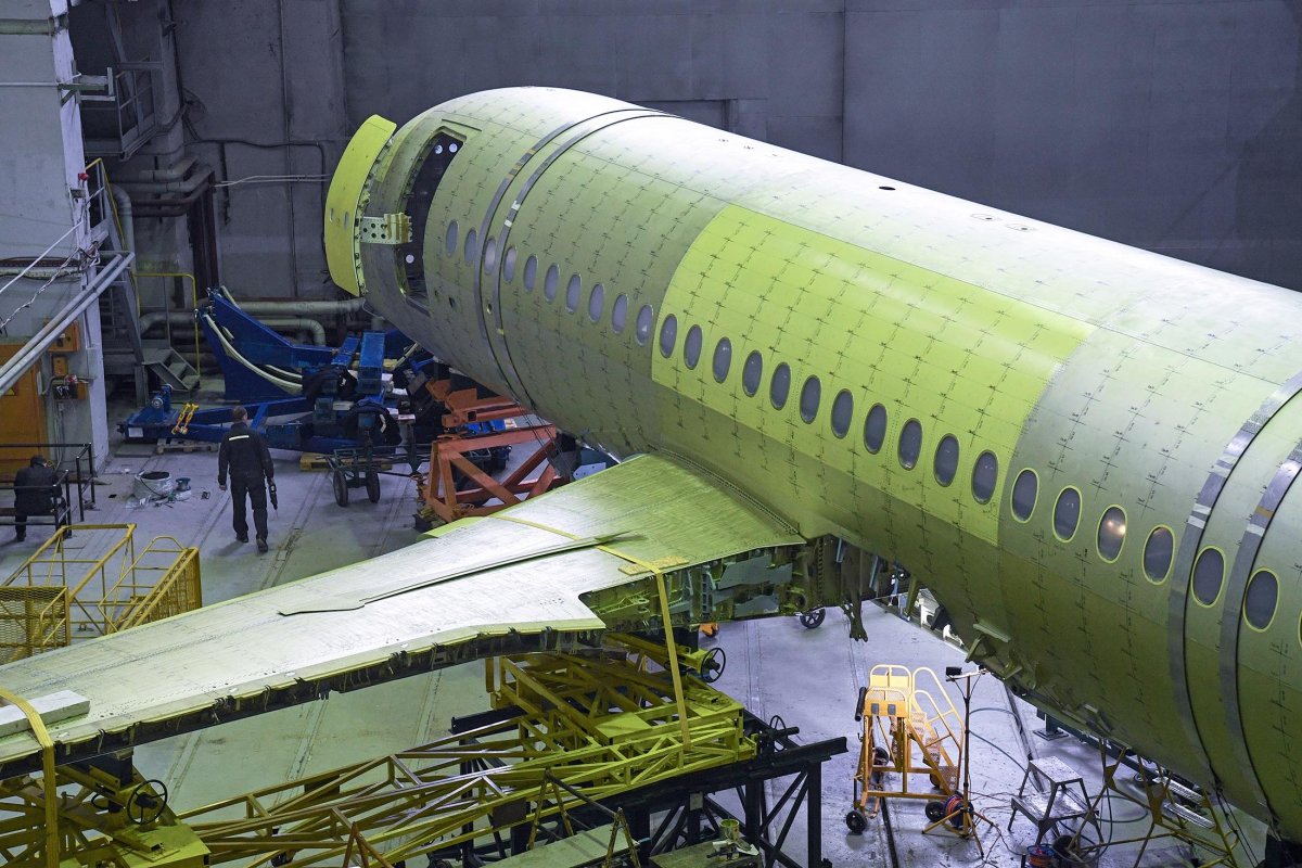 Сухой Суперджет 100 Нью