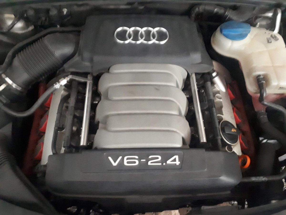 Двигатель Audi s6